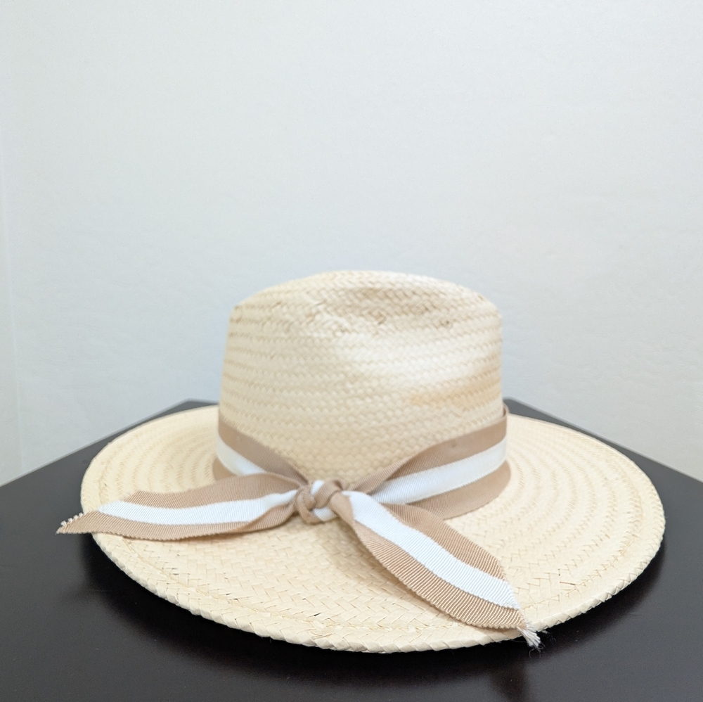Madewell Collab Stylish Straw Hat with Ribbon - Picture 2 of 3